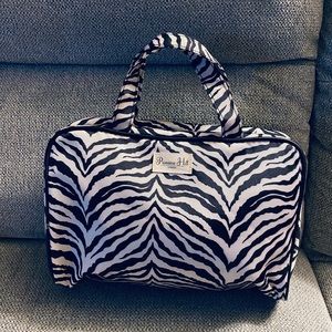 NEW Primrose Hill London toiletries bag